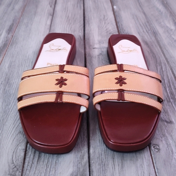 Christian Louboutin Vintage Leather Sandal in Tan/Oak Combo Euro 37 - Picture 5 of 15